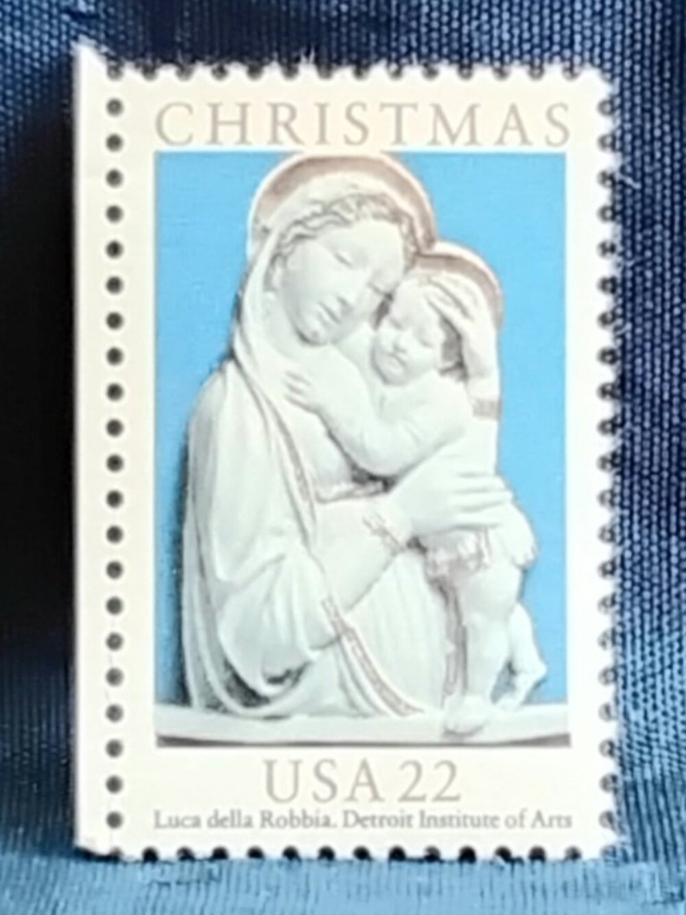 Uncirculated USA 1985 Christmas Luca Della Robbia 22 Cent Stamp!!